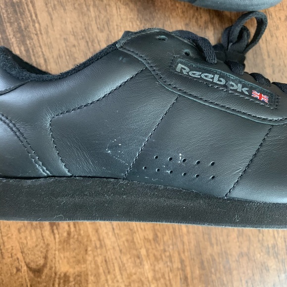 Vintage Reeboks - Picture 7 of 9